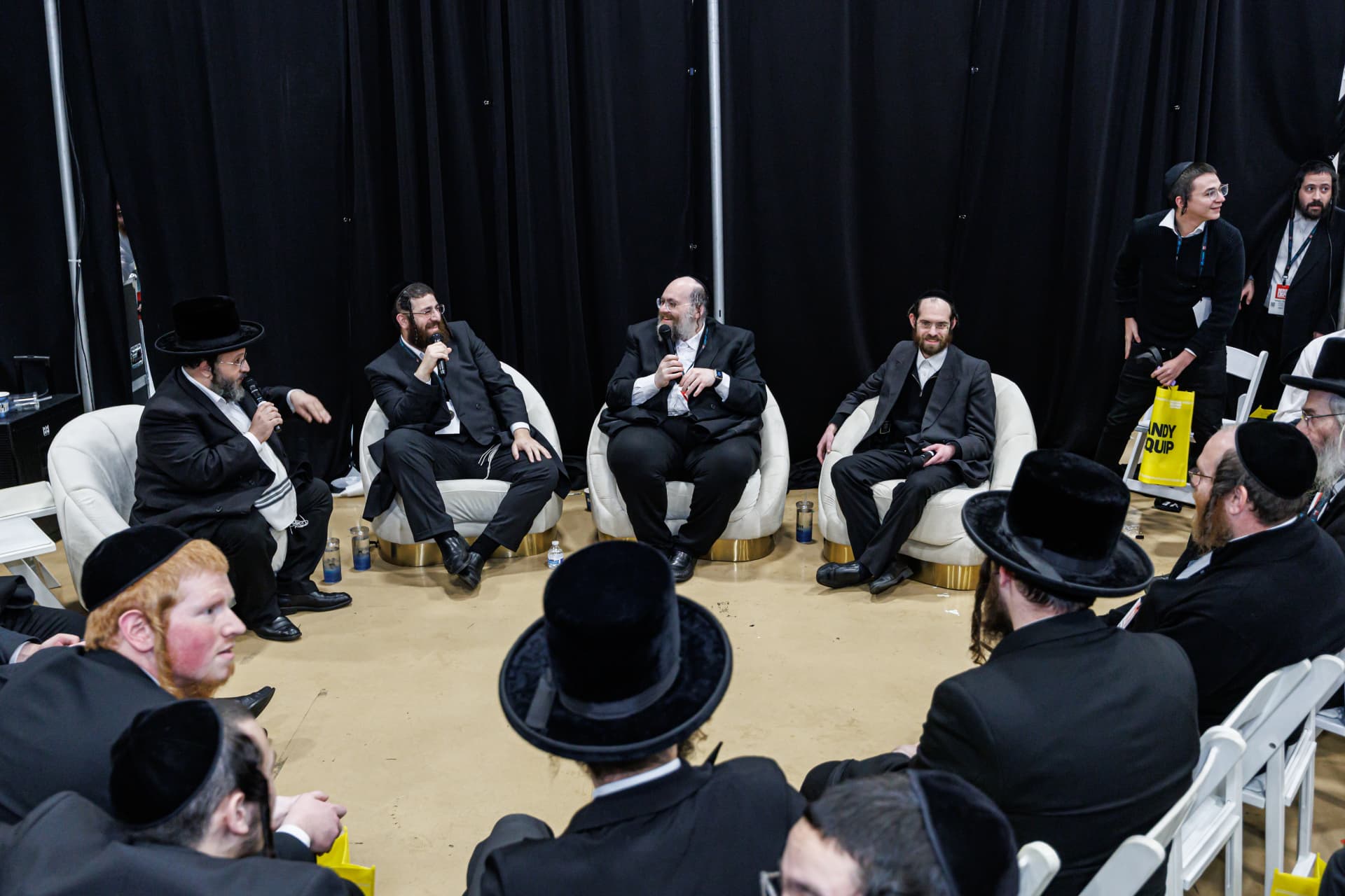 A live business panel at Skver Expo