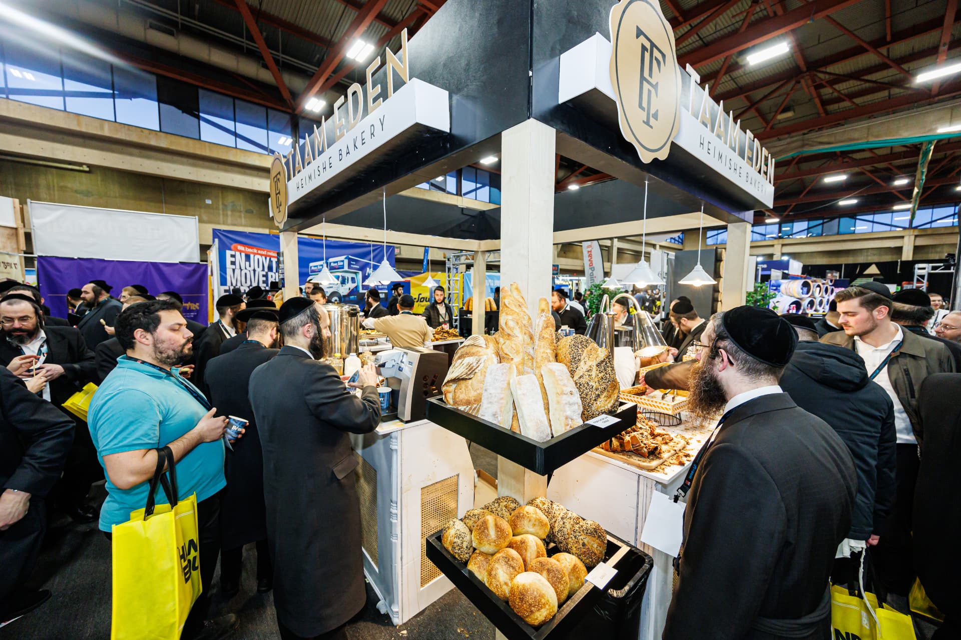 A bakery serving visitors at Skver Expo